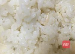 家常蛋炒饭的做法图解1