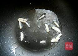 醋溜绿豆芽的做法图解3