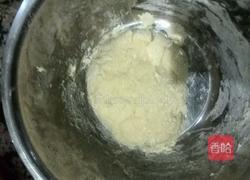 香菇白菜猪肉包的做法图解1