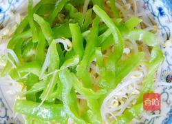 酸辣炝拌绿豆芽的做法图解3