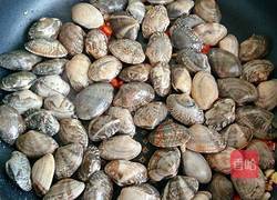 葱爆花蛤的做法图解4