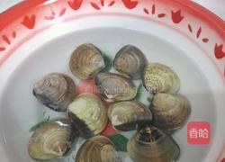 文蛤蒸蛋的做法图解1