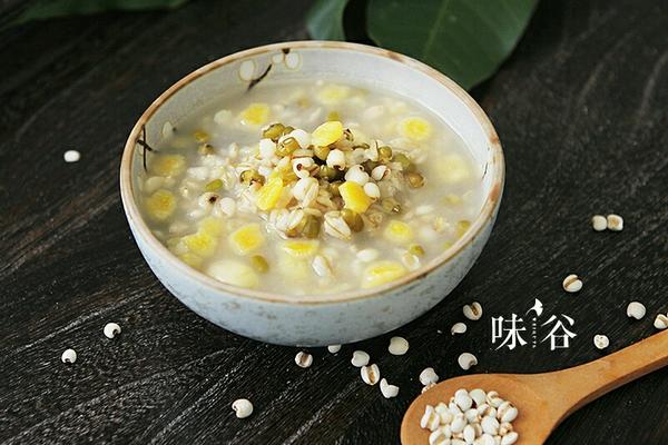 绿豆薏米粥