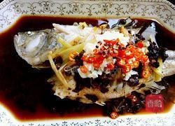 香辣豆豉蒸鲈鱼的做法图解6