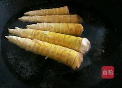 竹笋炒肉片的做法图解4