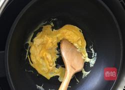 丝瓜炒鸭蛋的做法图解4