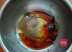 老醋花生米的做法图解2