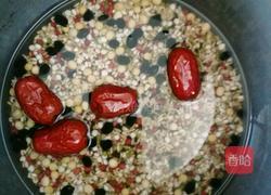 杂粮粥的做法图解2