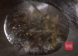 木耳拌黄瓜的做法图解4