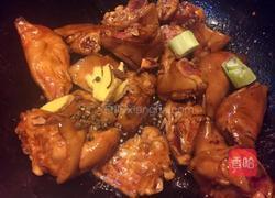 懒人秘制红烧猪蹄的做法图解4