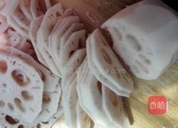 糖醋莲藕的做法图解1