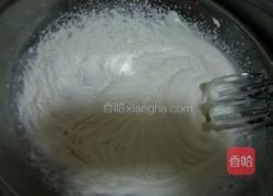 雀巢蛋奶油的打发的做法图解4