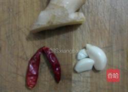 蒜薹鸡蛋的做法图解3