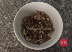 琥珀核桃的做法图解2