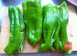 干豆豉煎虎皮青椒的做法图解2