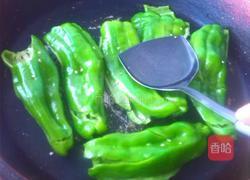干豆豉煎虎皮青椒的做法图解5