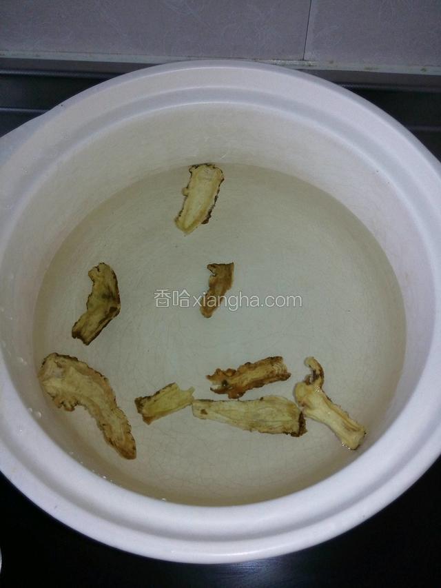 当归最好先泡30分钟，可以充分发挥它的药效
