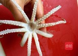 炒鱿鱼须的做法图解3