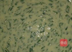 鸡蛋韭菜煎饼的做法图解4