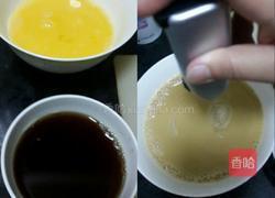 蟹粉蛋的做法图解2