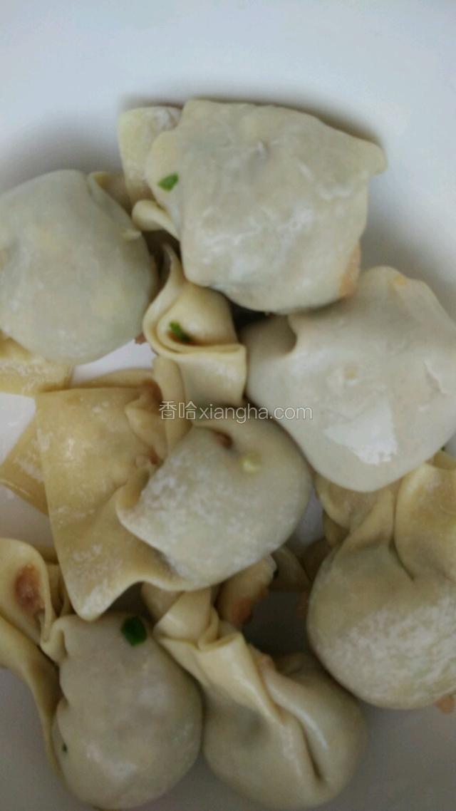 云吞完全包好。
