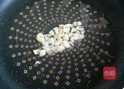 土豆洋葱炒腊肉的做法图解5