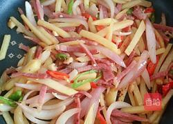 土豆洋葱炒腊肉的做法图解8