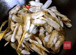 葱姜炒蛏子的做法图解7