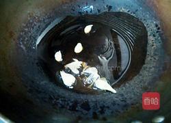 银耳鸡蛋汤的做法图解2