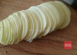 大辣椒炒土豆片的做法图解1