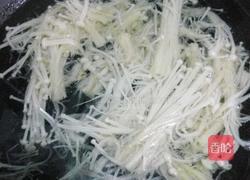 凉拌黄瓜金针菇的做法图解3