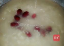 银耳红枣粥的做法图解5
