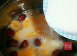 木瓜红枣炖鲜奶的做法图解5
