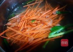 凉拌豆腐皮韭菜的做法图解4