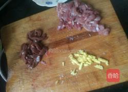 猪肝瘦肉粥的做法图解2