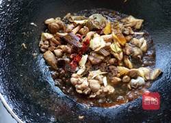 红烧鸡块烧土豆的做法图解4