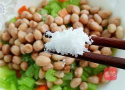 芹菜花生米的做法图解12