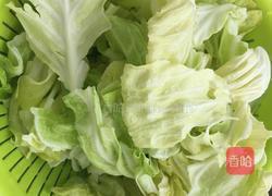 腊肉卷心菜的做法图解2