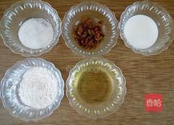 低糖葡萄干蛋糕卷的做法图解4