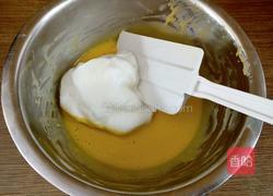 低糖葡萄干蛋糕卷的做法图解15