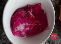 韭菜鸡蛋馅麦穗包子的做法图解2