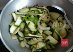 豆豉炒西葫芦的做法图解6