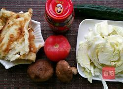 榨菜时蔬炒饼的做法图解1
