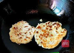 椒盐土豆饼的做法图解4