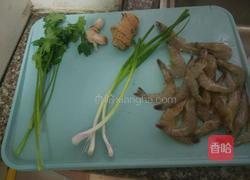 红烧油焖大虾的做法图解1