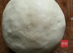 羊肉韭菜盒子的做法图解2