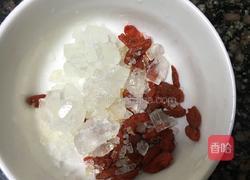冰糖雪耳莲子糖水的做法图解4