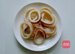 酥炸鱿鱼圈的做法图解1