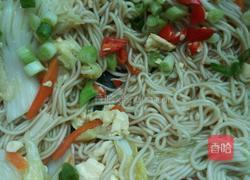 炒细面的做法图解13