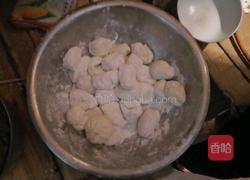 肉包子的做法图解2